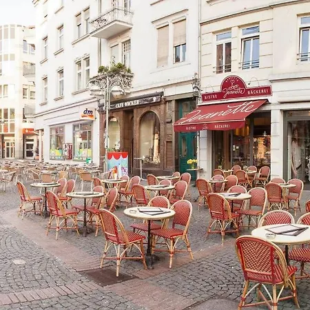 Lägenhet De Luxe 15 Min From Frankfurt Fair And European Bank Frankfurt am Main